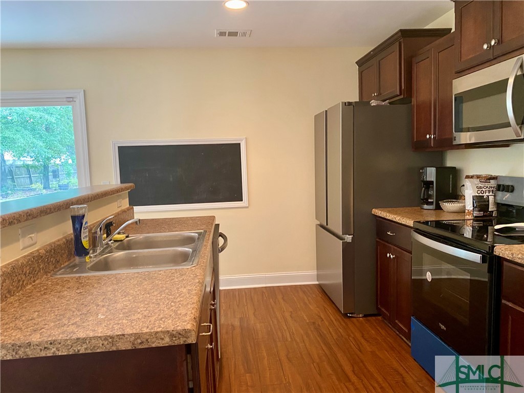 113 Bridgewood Drive Springfield, GA 31329 - Photo 15 of 39