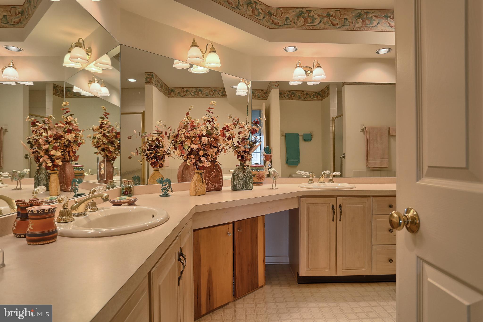 81 Leearden Road Hershey, PA 17033 - Photo 21 of 28 Gallery Image 21