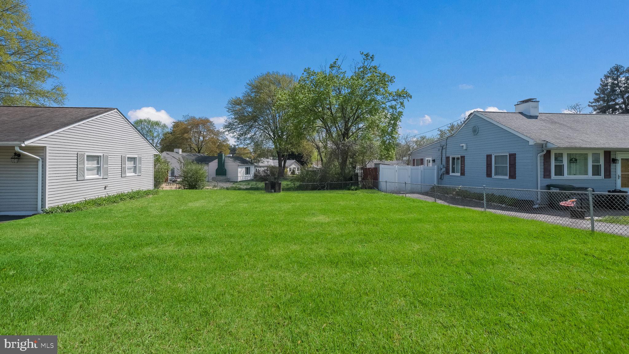 430 Temple Road Southampton, PA 18966 - Photo 4 of 30 Gallery Image 4