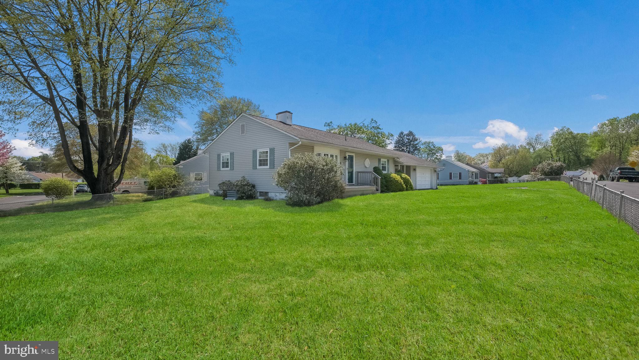 430 Temple Road Southampton, PA 18966 - Photo 5 of 30 Gallery Image 5