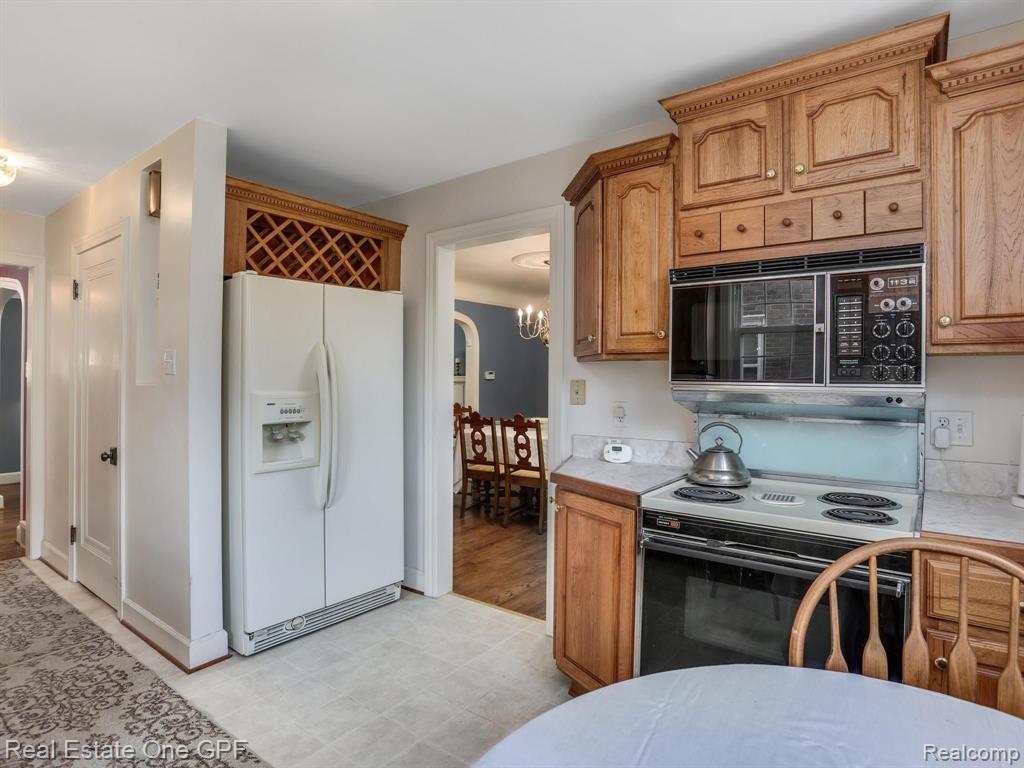 4394 Harvard Road Detroit, MI 48224 - Photo 13 of 27