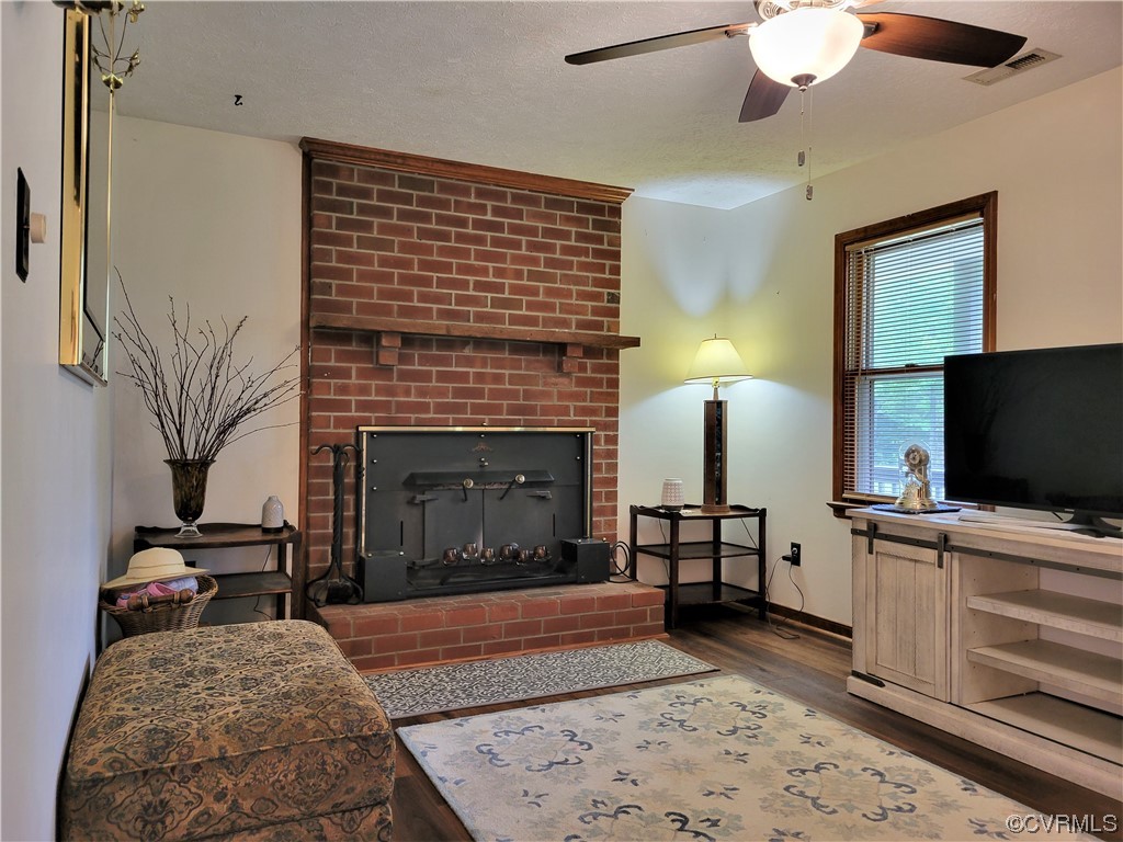 434 Upshaw Road Aylett, VA 23009 - Photo 2 of 41 Gallery Image 2