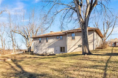 $200,000 | 5128 North Lister Avenue, Kansas City, MO 64119