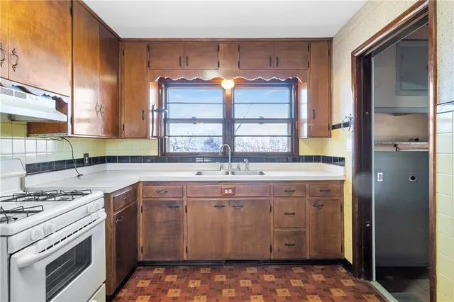 $200,000 | 5128 North Lister Avenue, Kansas City, MO 64119