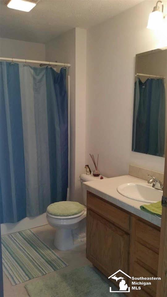 2285 Lakeside Road Erie, MI 48133 - Photo 6 of 8 Full Bath