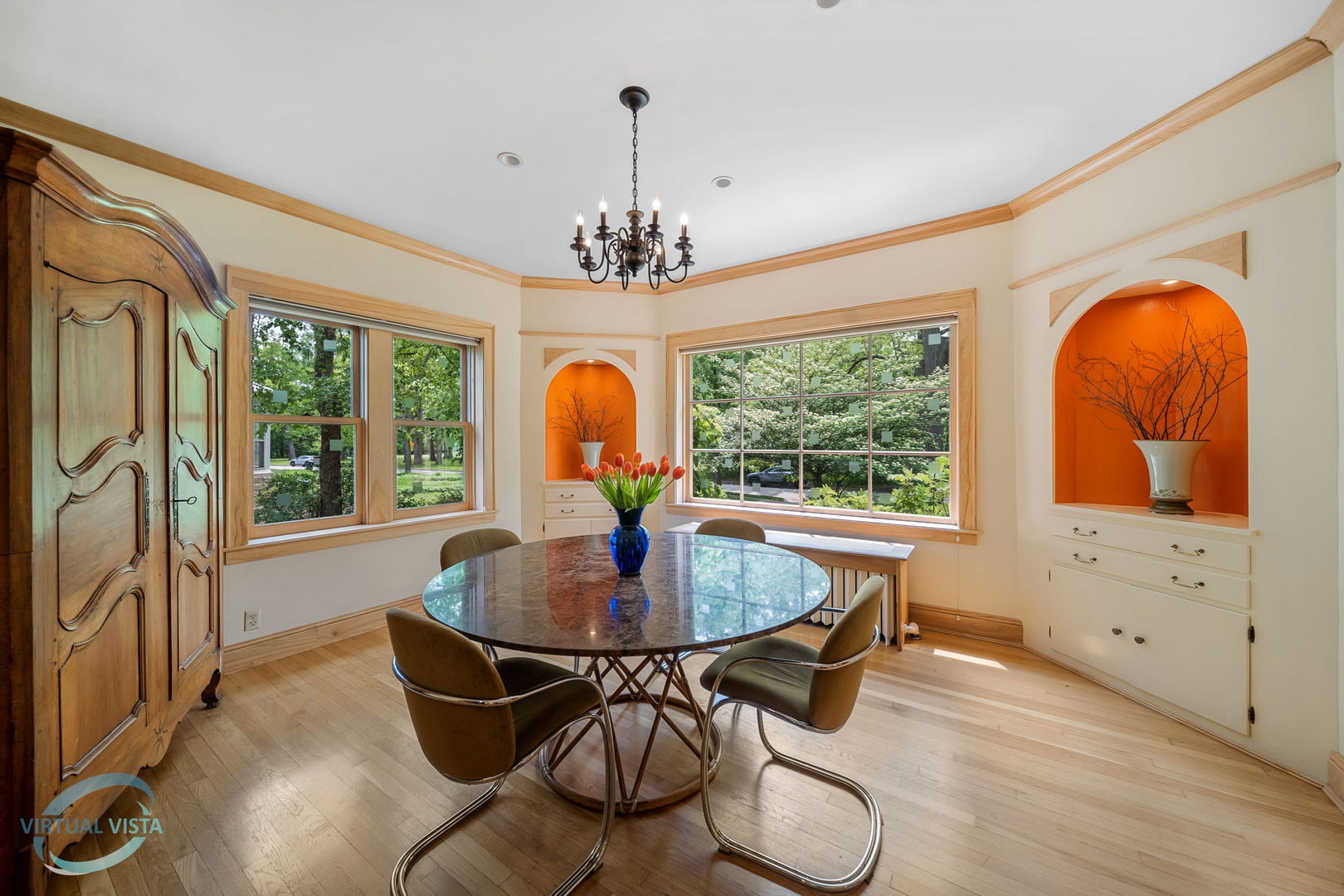 380 Fairbank Road Riverside, IL 60546 - Photo 7 of 30 a dining room with furniture window wooden floor