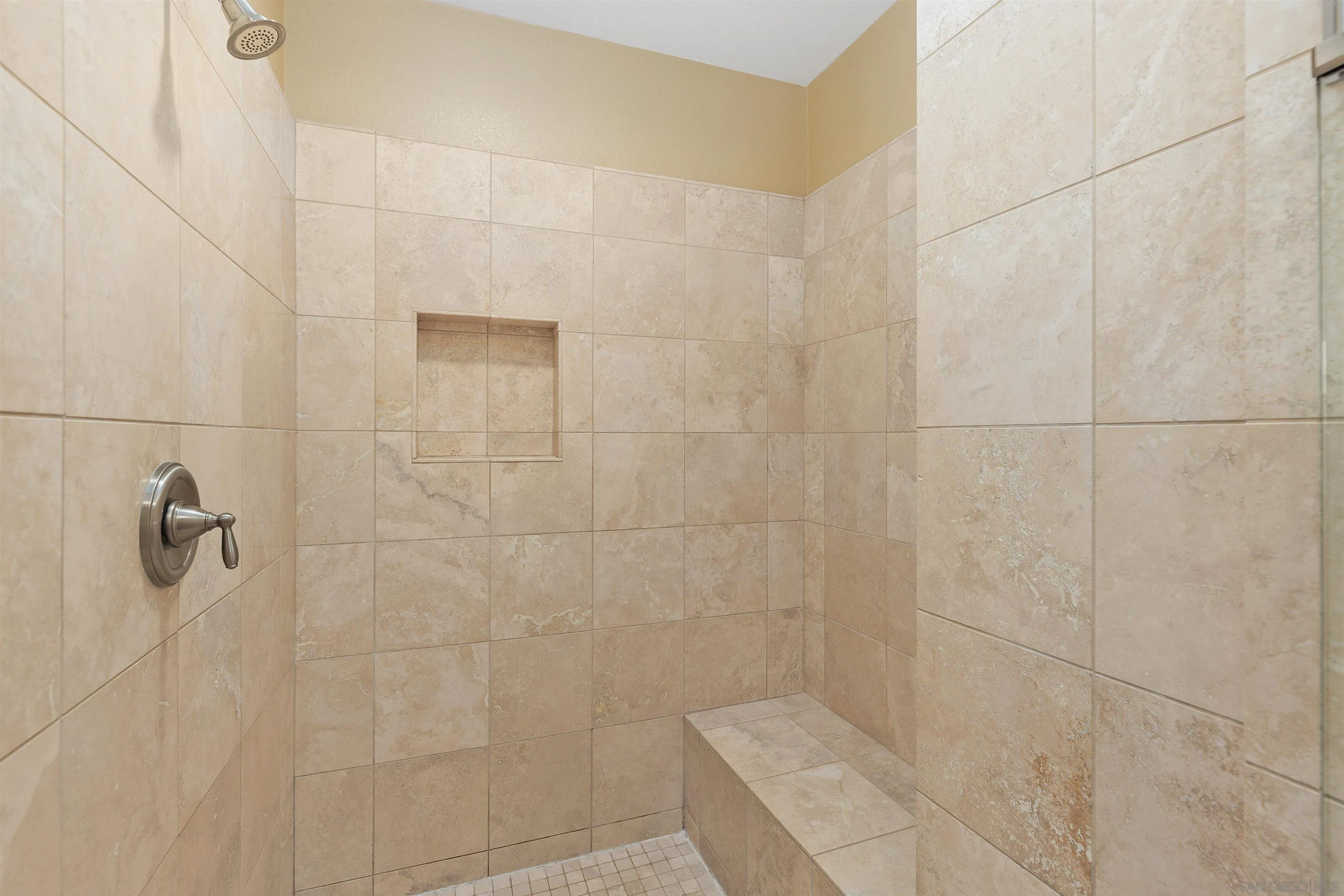 527 Quail Pointe Lane Encinitas, CA 92024 - Photo 30 of 46 a bathroom with a shower
