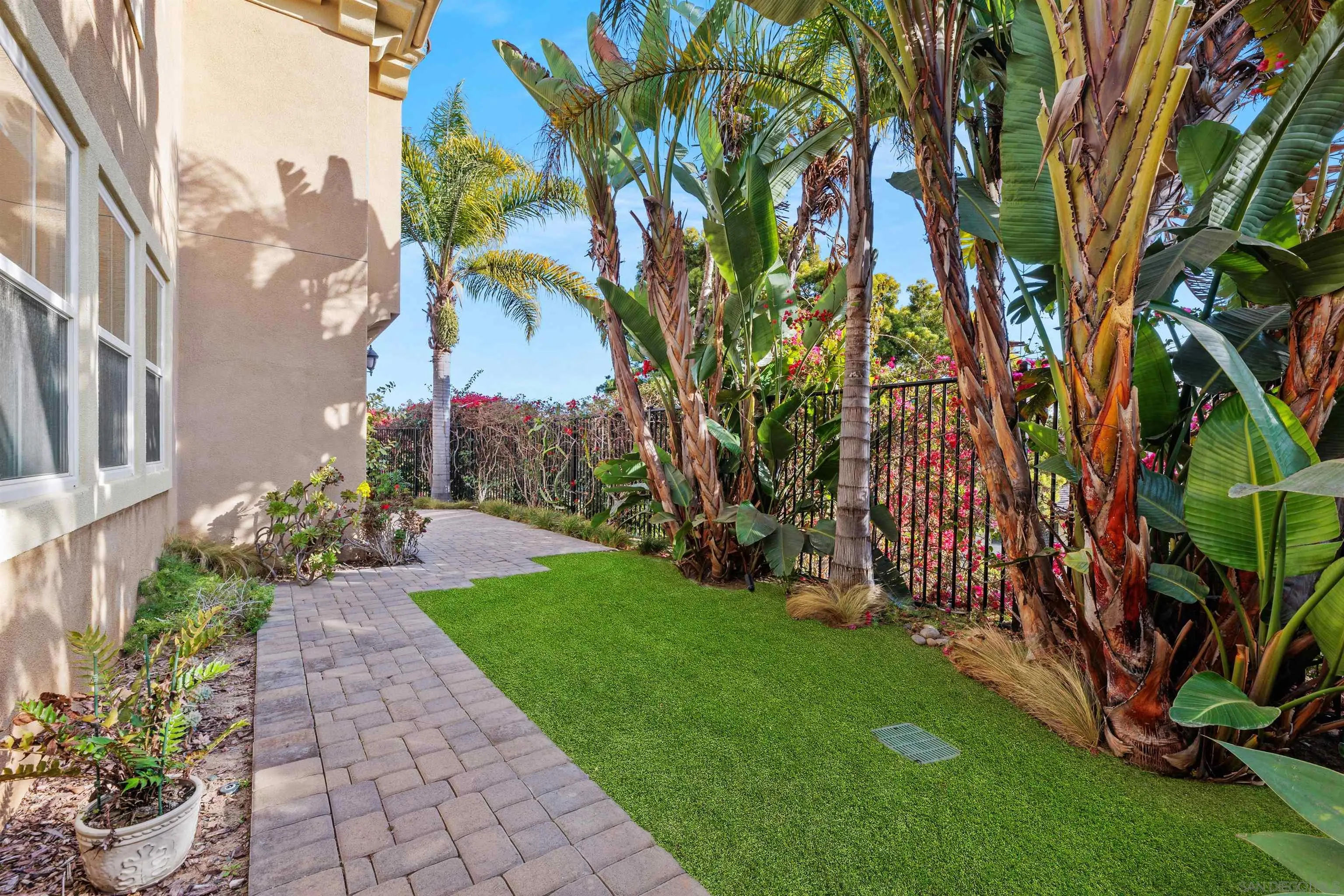 527 Quail Pointe Lane Encinitas, CA 92024 - Photo 41 of 46 a view of a back yard