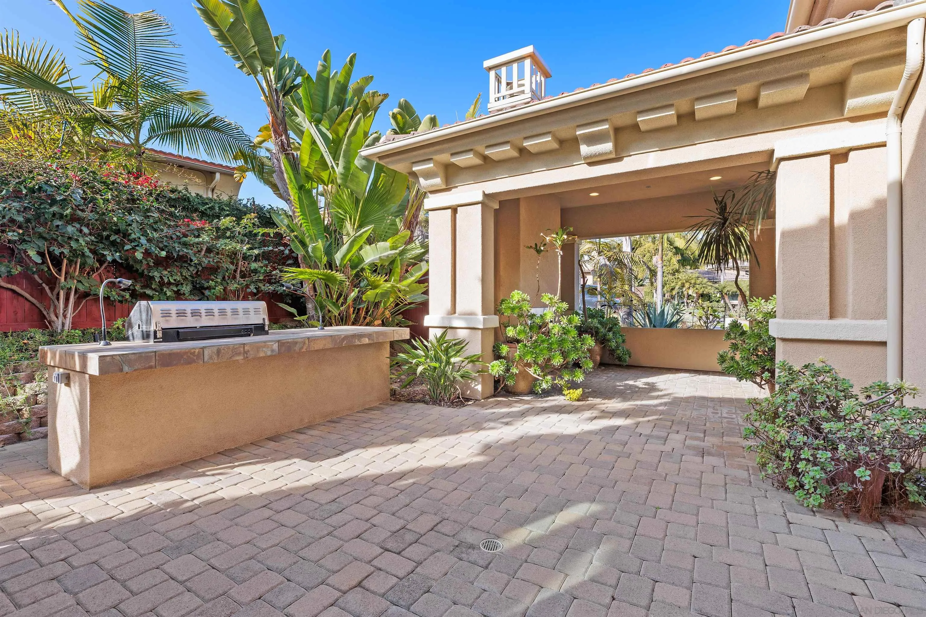 527 Quail Pointe Lane Encinitas, CA 92024 - Photo 10 of 46 a view of a building with outdoor space