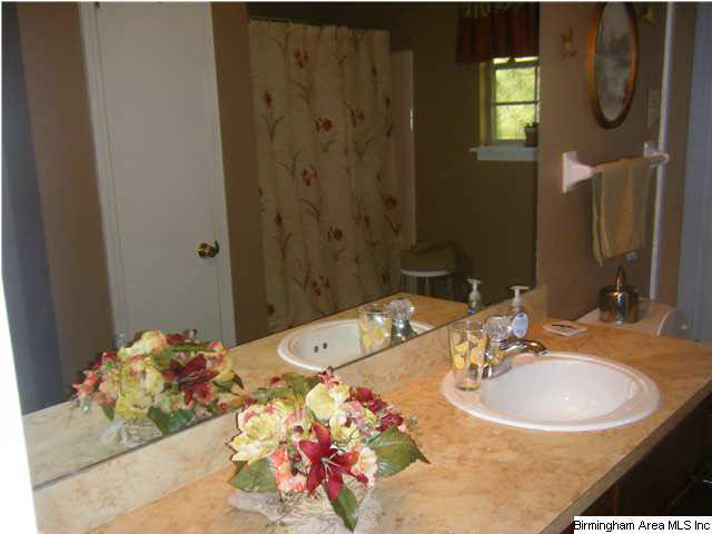 2661 Shoemaker Street Birmingham, AL 35235 - Photo 14 of 19