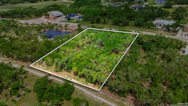 $199,000 | 717 Live Oak Rdg Road, Bulverde, TX 78163
