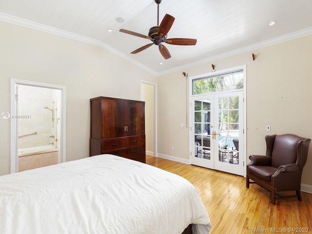 $1,115,000 | 545 Alminar Avenue, Coral Gables, FL 33146