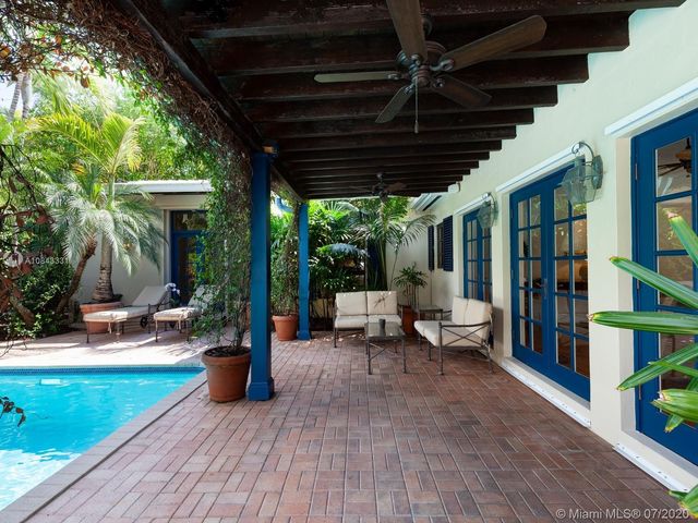 $1,115,000 | 545 Alminar Avenue, Coral Gables, FL 33146