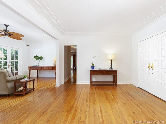 $1,115,000 | 545 Alminar Avenue, Coral Gables, FL 33146