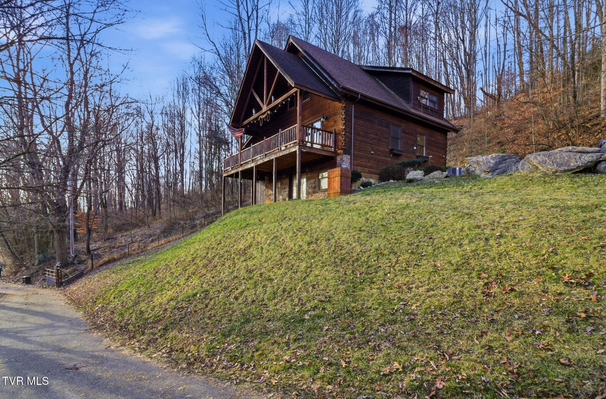 24481 Walden Road Abingdon, VA 24210 - Photo 1 of 38 1-web-or-mls-DZ3A4073