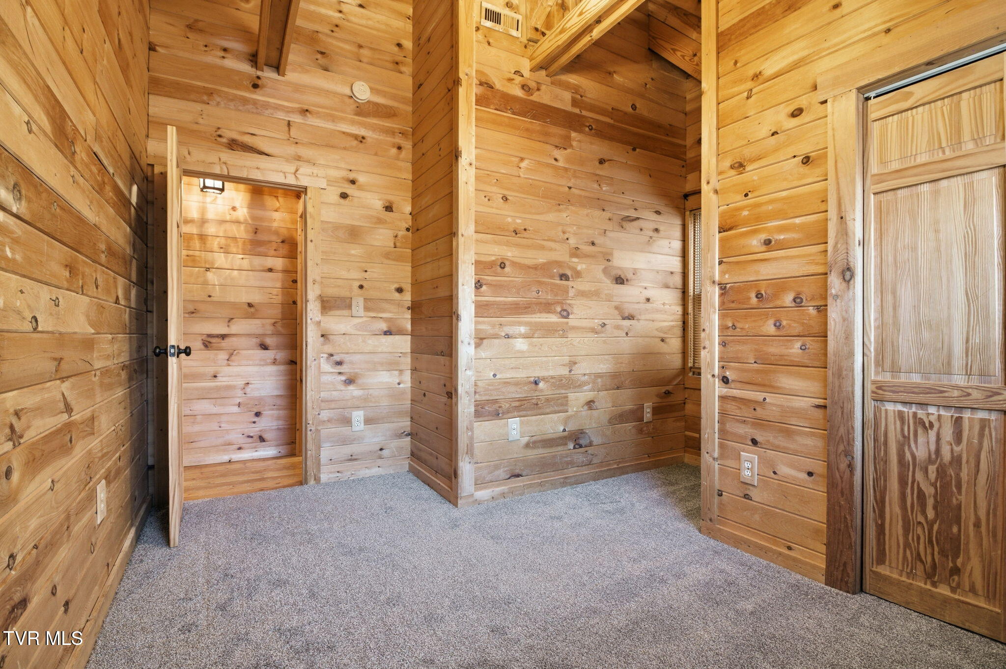 24481 Walden Road Abingdon, VA 24210 - Photo 21 of 38 26-web-or-mls-DZ3A4249