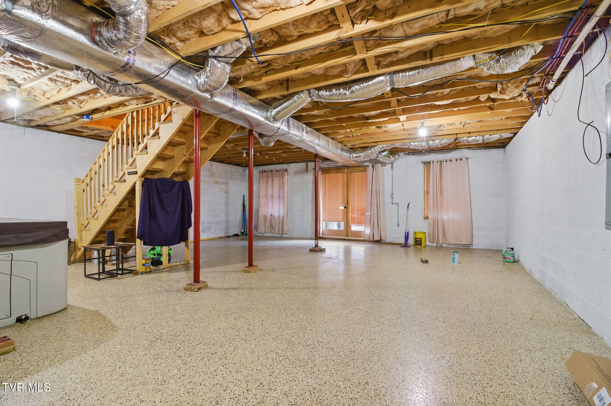 24481 Walden Road Abingdon, VA 24210 - Photo 22 of 38 23-web-or-mls-DZ3A4233