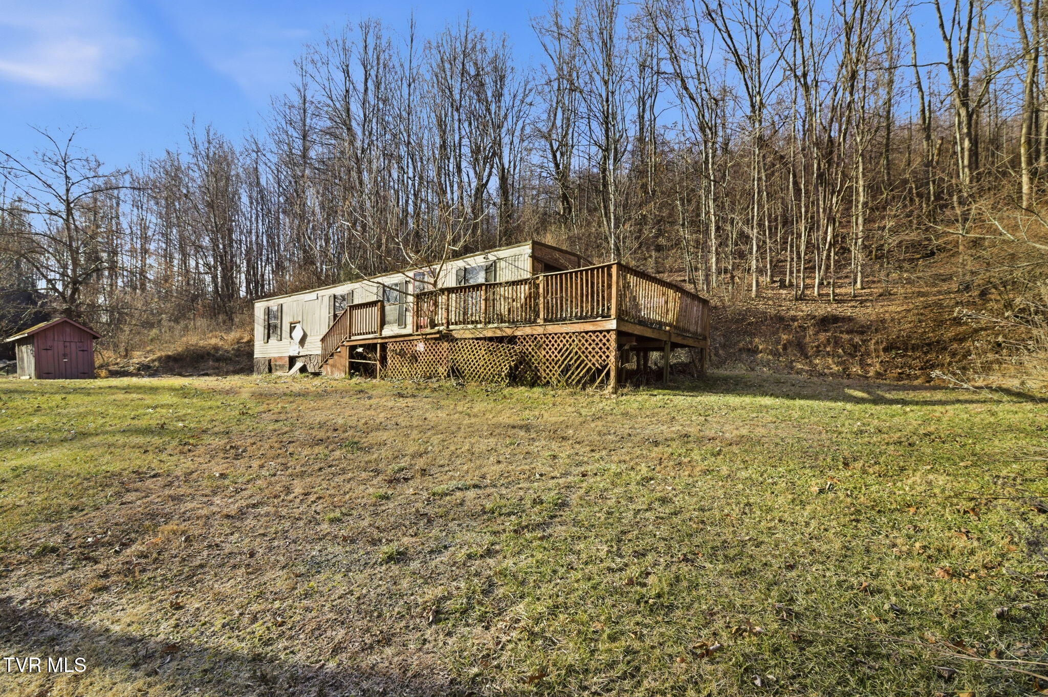 24481 Walden Road Abingdon, VA 24210 - Photo 32 of 38 10-web-or-mls-DZ3A4141