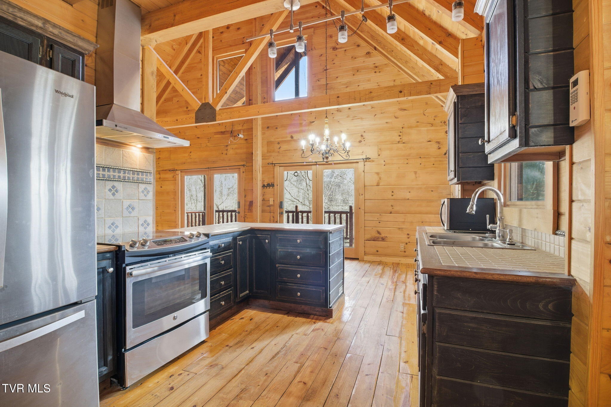 24481 Walden Road Abingdon, VA 24210 - Photo 7 of 38 12-web-or-mls-DZ3A4181