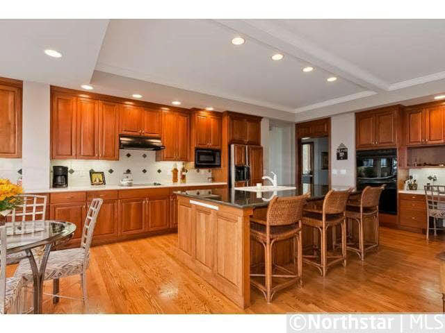 11015 Bell Oaks Estate Road Eden Prairie, MN 55347 - Photo 5 of 18