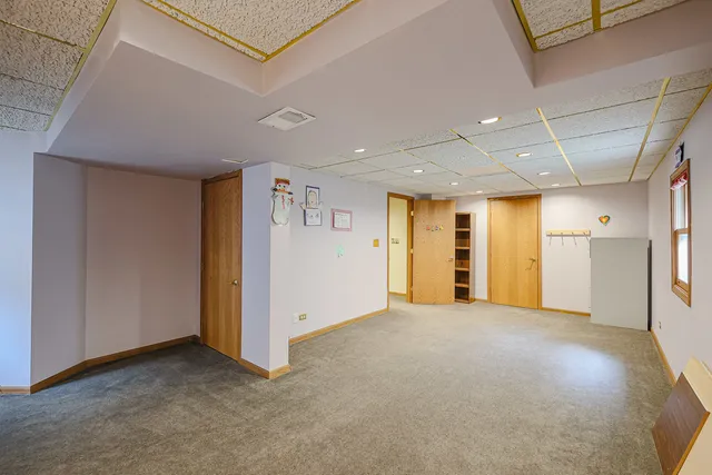 a view of empty room