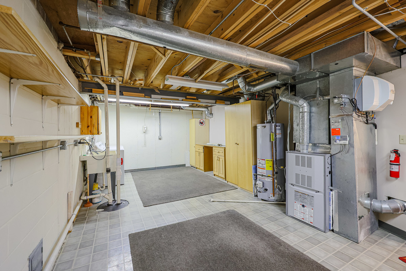 629 Dogleg Lane Bartlett, IL 60103 - Photo 34 of 37 a view of storage and utility room