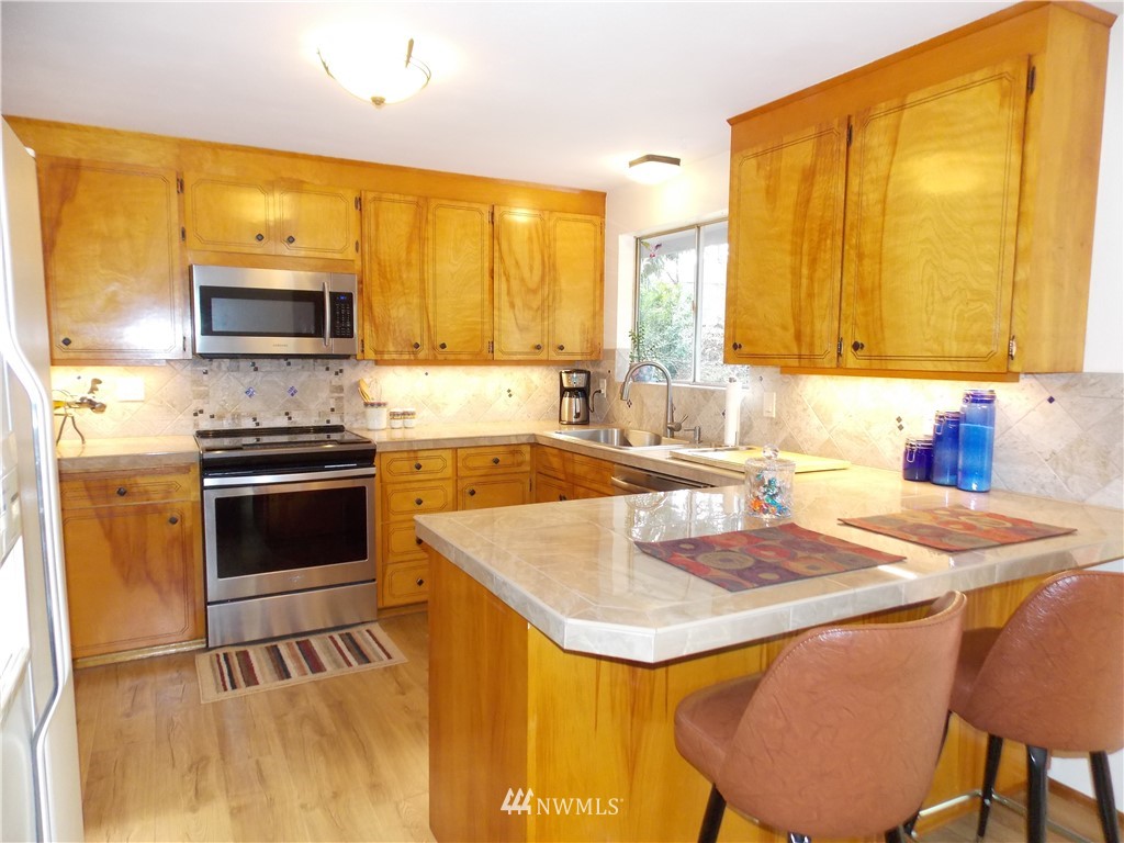 91 Southeast Bayview Road Shelton, WA 98584 - Photo 5 of 26 Gallery Image 5