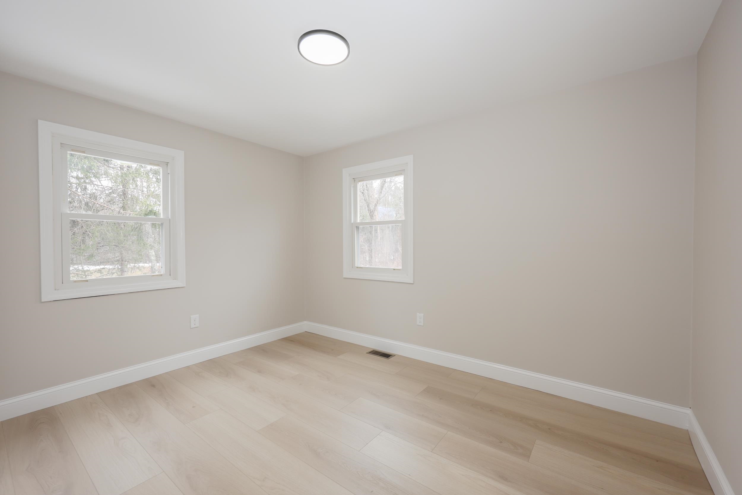 283 Liberty Hill Road Bedford, NH 03110 - Photo 26 of 42