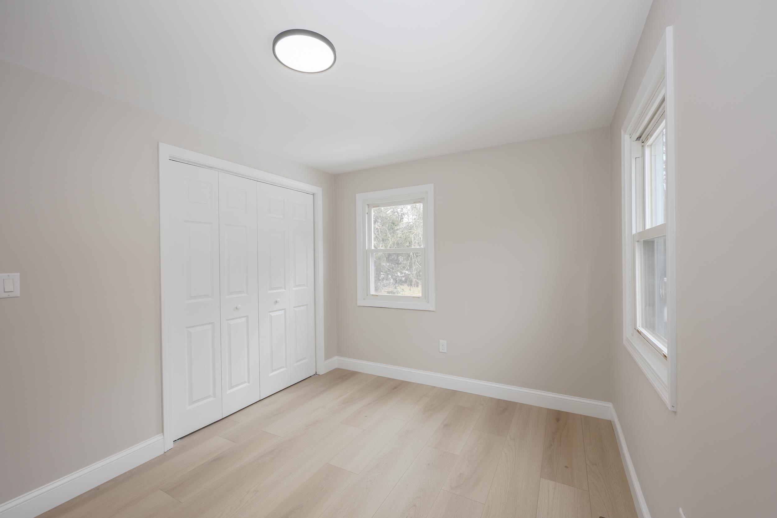 283 Liberty Hill Road Bedford, NH 03110 - Photo 27 of 42