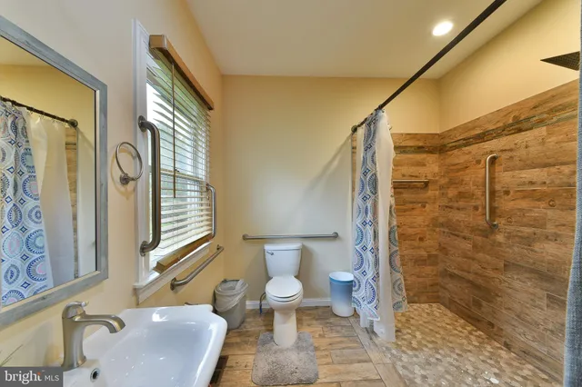 $749,900 | 110 Country Club Drive, Lansdale, PA 19446