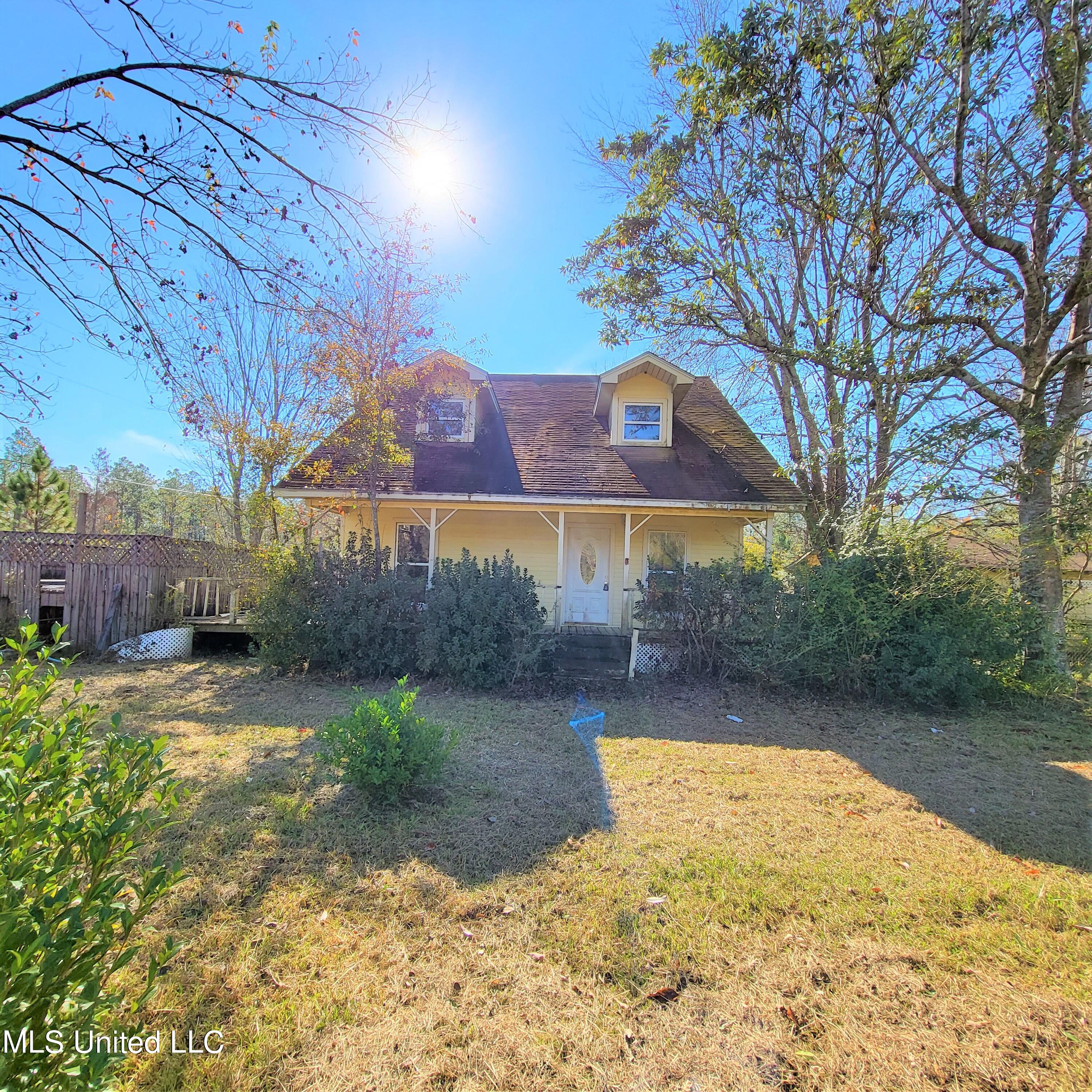 19229 Mary Shamis Road Saucier, MS 39574 - Photo 1 of 12 20211203_104156