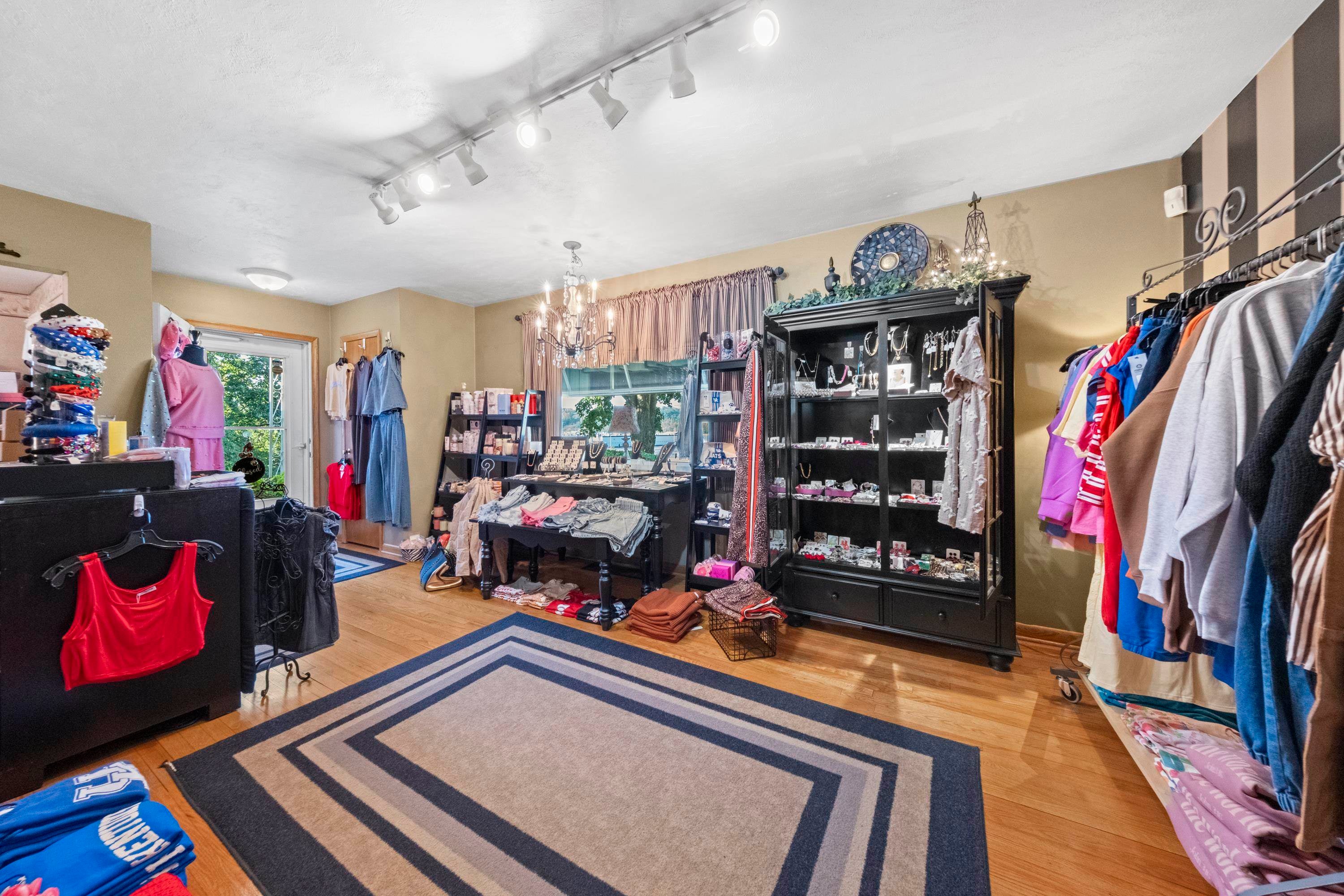 9724 Rt 60 Ashland, KY 41102 - Photo 10 of 31 Gallery Image 10