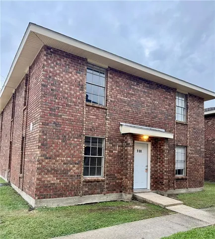$900 | Undisclosed Address, Laplace, LA 70068