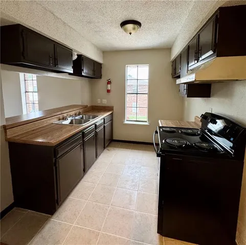 $900 | Undisclosed Address, Laplace, LA 70068