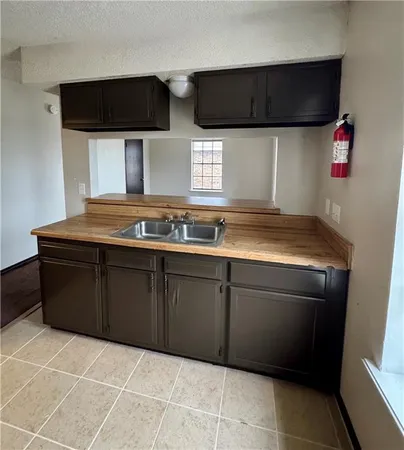 $900 | 908 Jeffrey Court, Unit C, Laplace, LA 70068