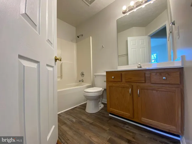 $1,895 | 9609 Coventry Creek Drive, Fredericksburg, VA 22408