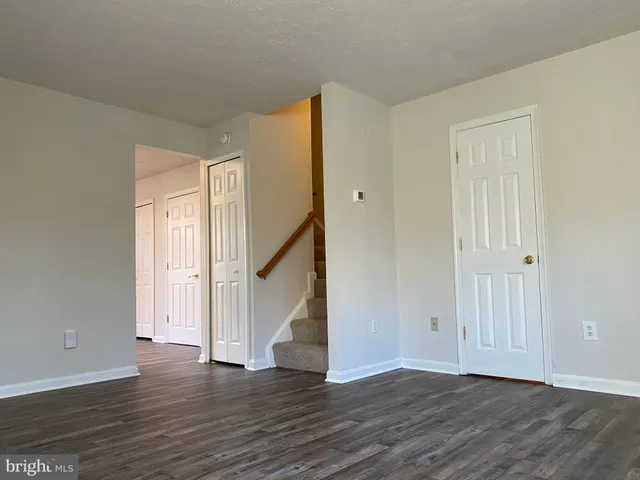 $1,895 | 9609 Coventry Creek Drive, Fredericksburg, VA 22408