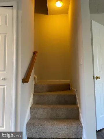 $1,895 | 9609 Coventry Creek Drive, Fredericksburg, VA 22408