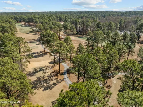 $2,100 | 269 Knoll Road, Southern Pines, NC 28387