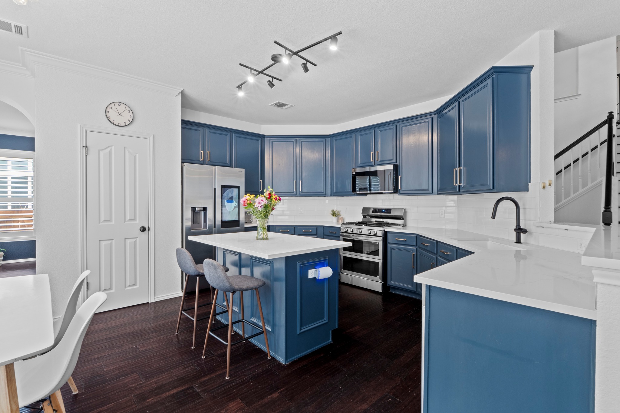 1110 Antelope Ridge Cedar Park, TX 78613 - Photo 9 of 40