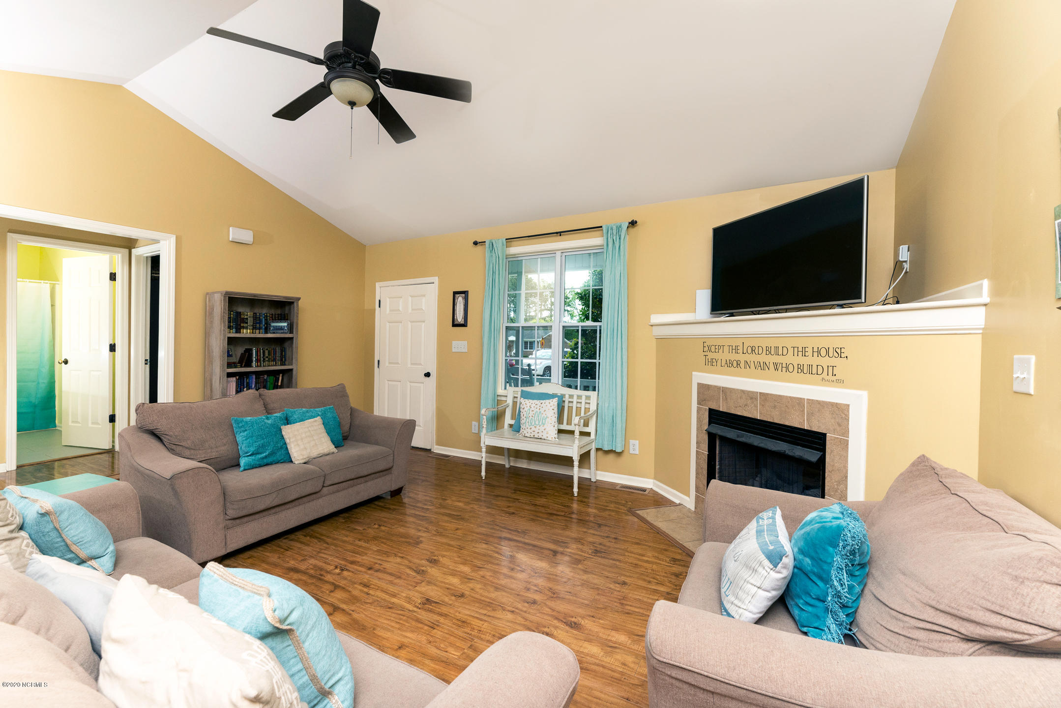 3225 Mobleys Bridge Road Grimesland, NC 27837 - Photo 5 of 30 Great room