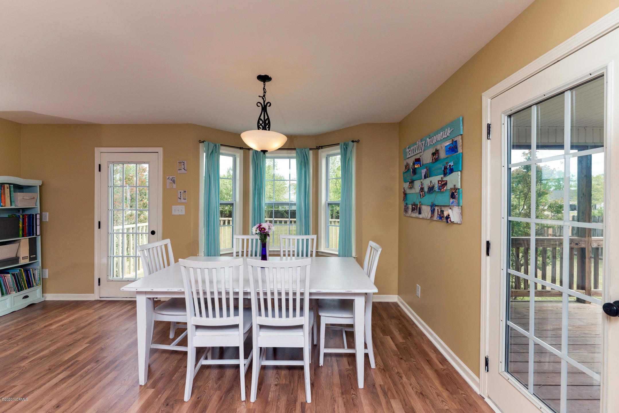 3225 Mobleys Bridge Road Grimesland, NC 27837 - Photo 8 of 30 Eat in Kitchen