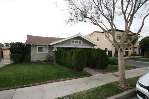 $899,000 | 622 East Lomita Avenue, Glendale, CA 91205