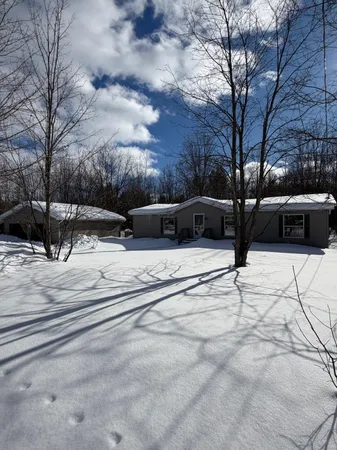 $293,500 | 11145 Riley Road, Interlochen, MI 49643