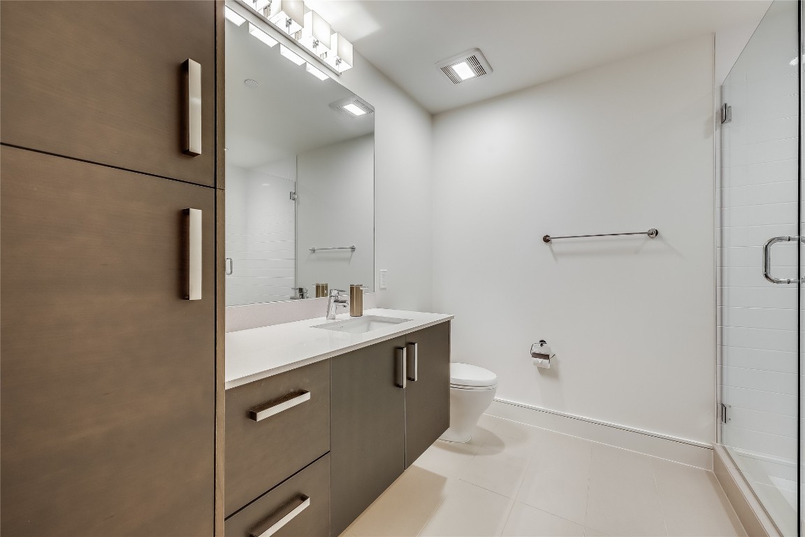 222 West Avenue, Unit 2413 Austin, TX 78701 - Photo 16 of 33