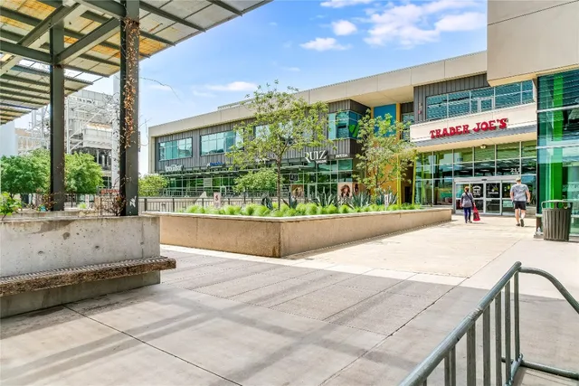 $5,500 | 222 West Avenue, Unit 2413, Austin, TX 78701