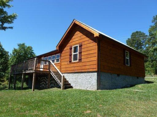112 Ashley Road Jamestown, TN 38556 - Photo 2 of 20 back of house