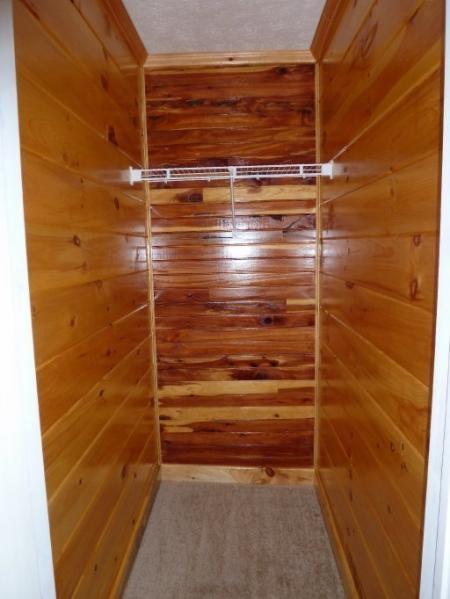 112 Ashley Road Jamestown, TN 38556 - Photo 18 of 20 closet2