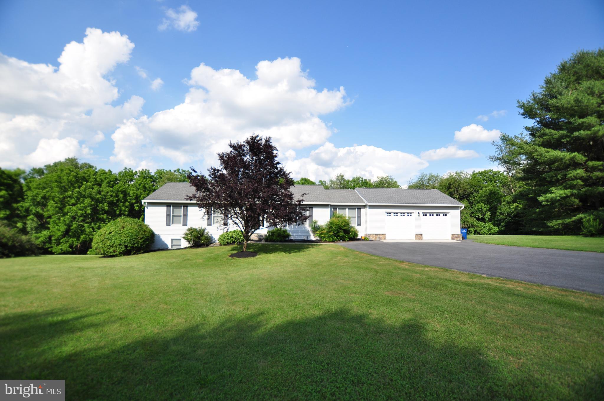 23309 Woodfield Road Gaithersburg, MD 20882 - Photo 1 of 69 Gallery Image 1