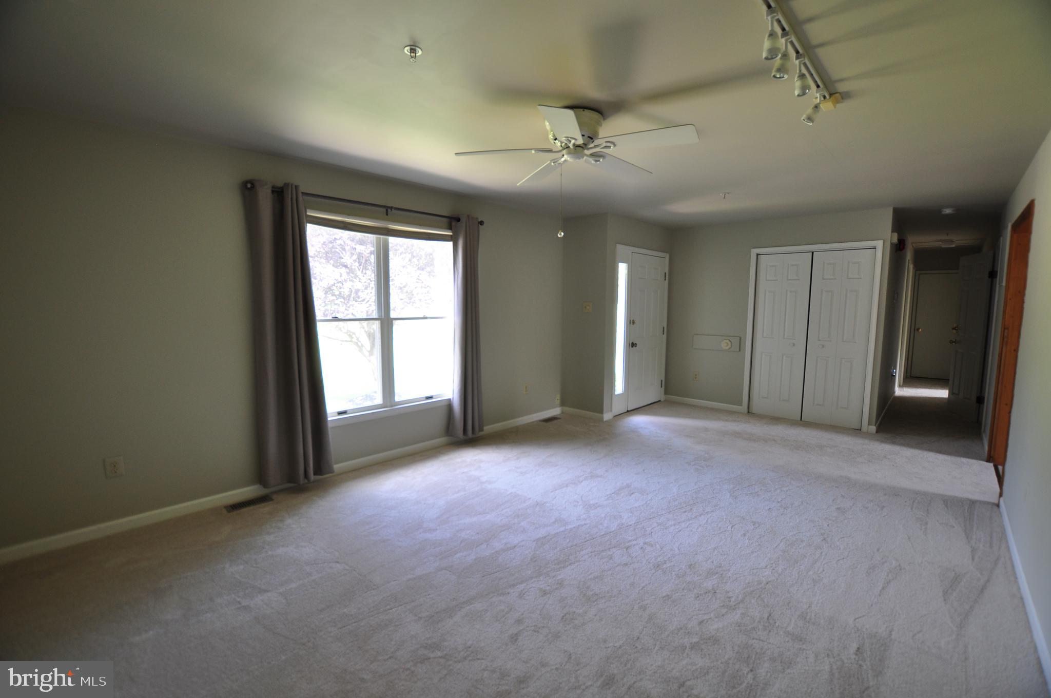 23309 Woodfield Road Gaithersburg, MD 20882 - Photo 16 of 69 Gallery Image 16